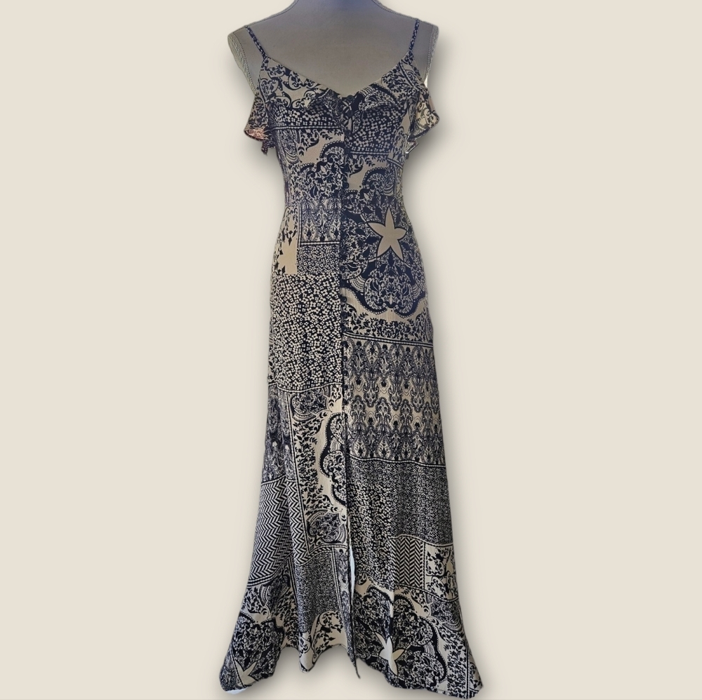 Black & Cream Pattern Maxi Dress - Picture 2 of 6